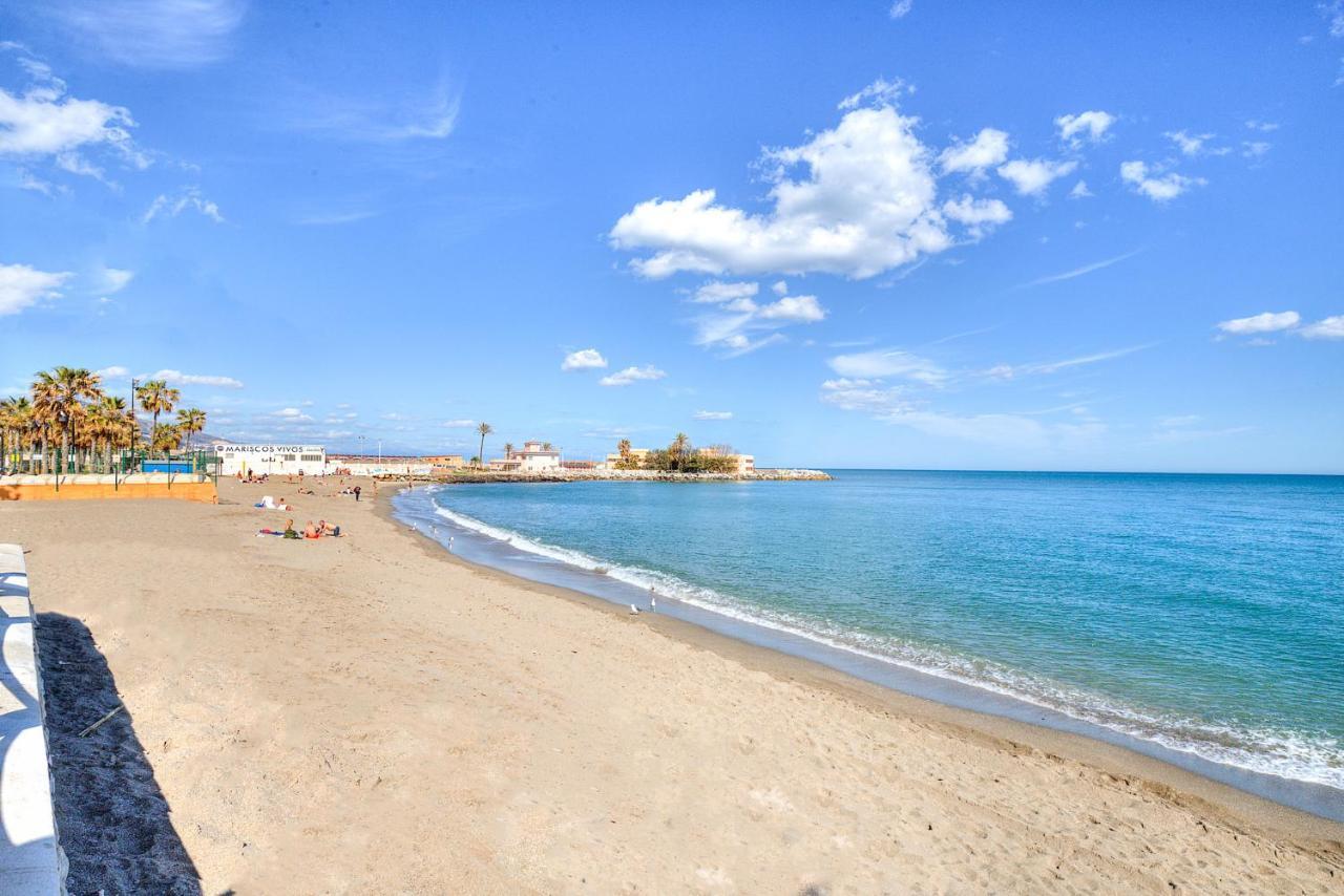 Apartamento A 1 Minuto De La Playa فوينخيرولا المظهر الخارجي الصورة